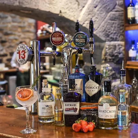 The Coach House Отель 3*